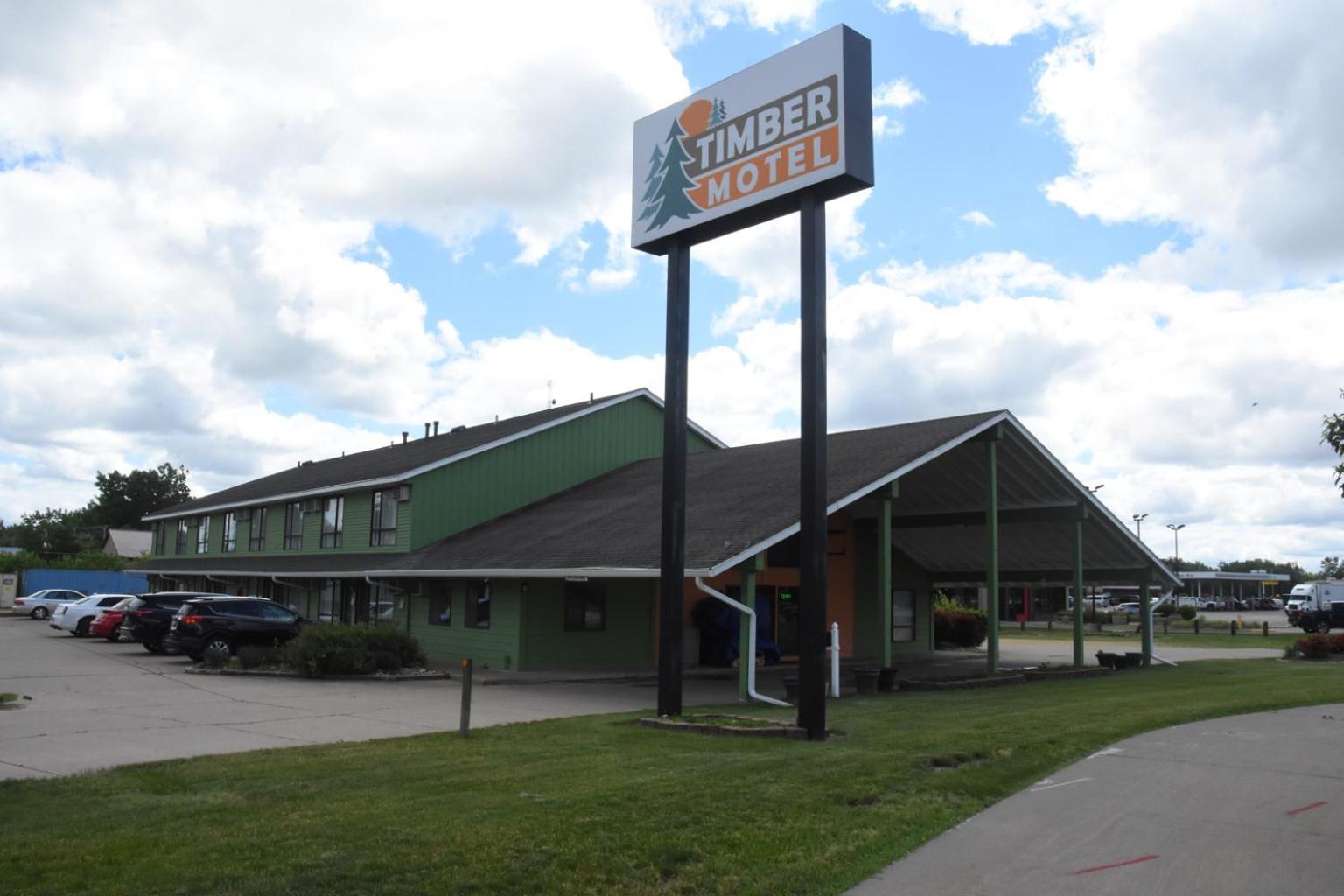 Timber Motel Clinton Zewnętrze zdjęcie